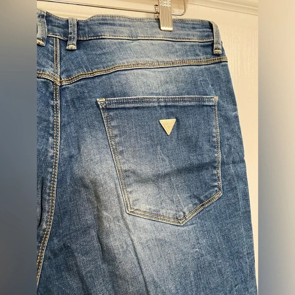 Guess  Eco 1981 Jeans - Picture 6 of 9